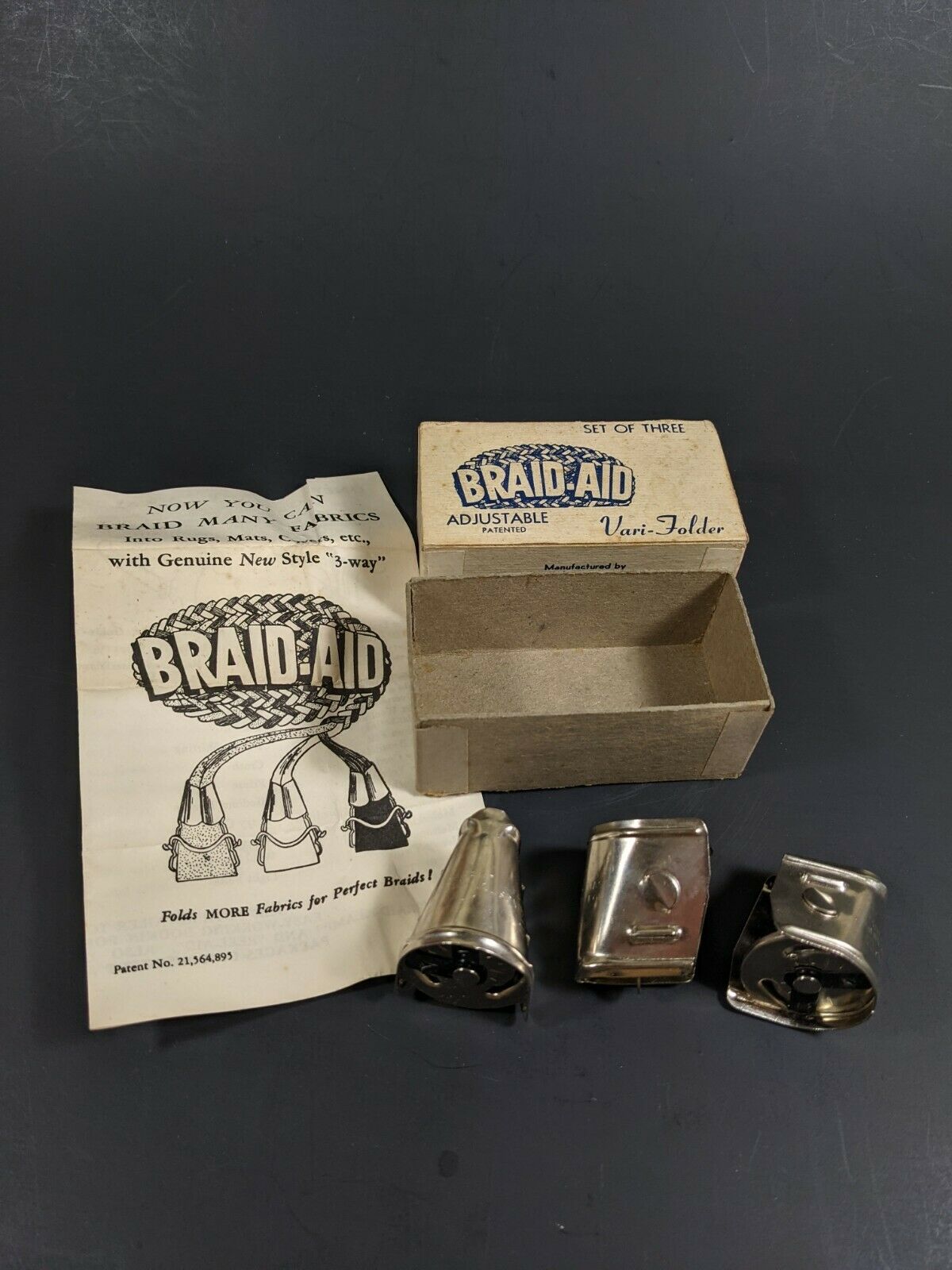 Vitg Braid Aid Rug Braiding Tool Vari-folder Instructions Box Craft Supply Tool