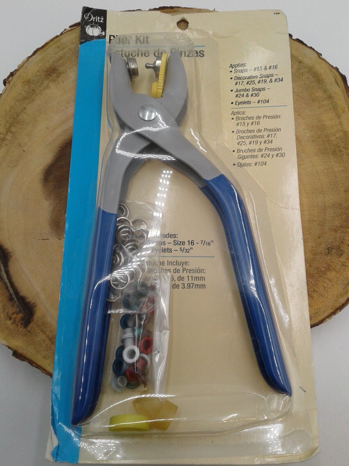 Nib Dritz Plier Kit, New, Includes 4 Size 16 Snaps, 25 Eyelets And 1 Plier # Ag