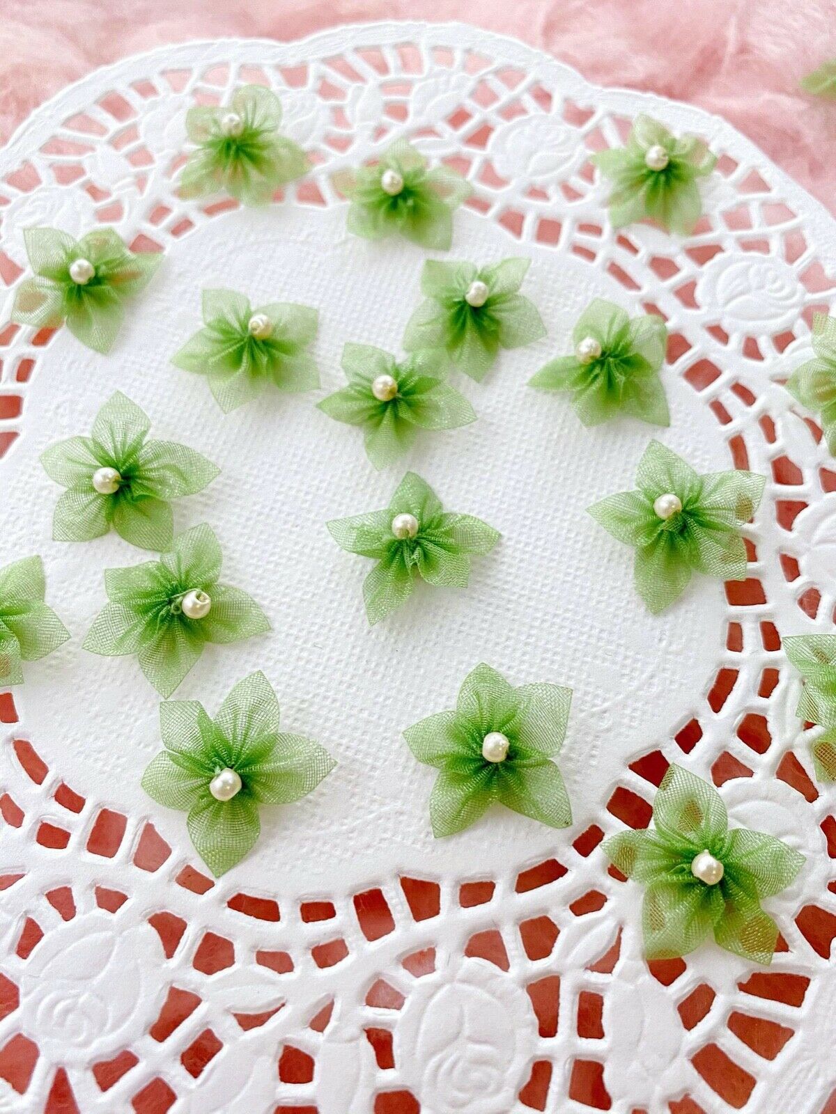 Tiny Beaded Flowers Organza Green Fabric Flower Craft Sewing Card Making Bows